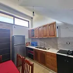 Malaj شقة