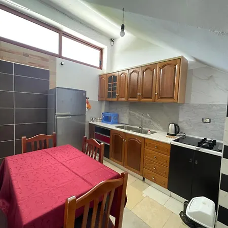 Appartamento Malaj Vlorë